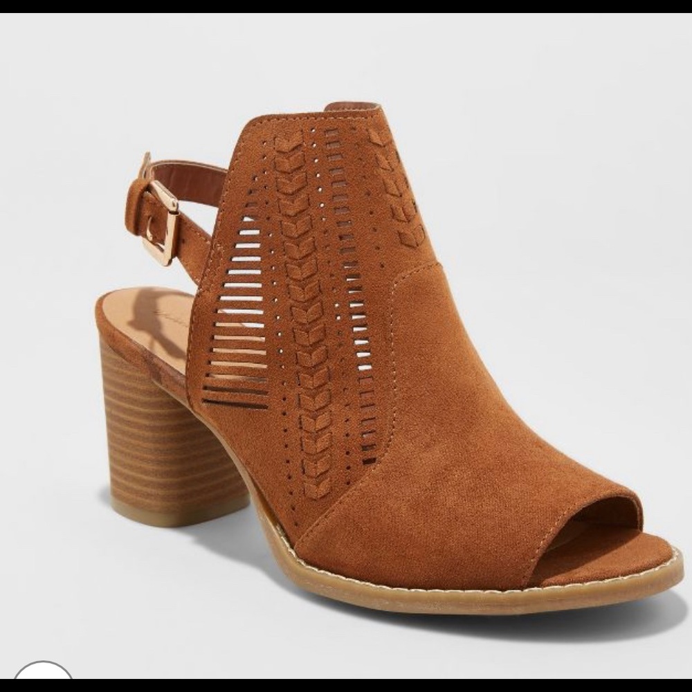 Elden Microsuede Sling Back Pumps Universal Thread